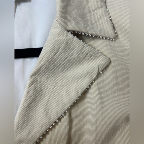 Kay Unger Cream Women's Blazer. Size 8. - Picture 13 of 15